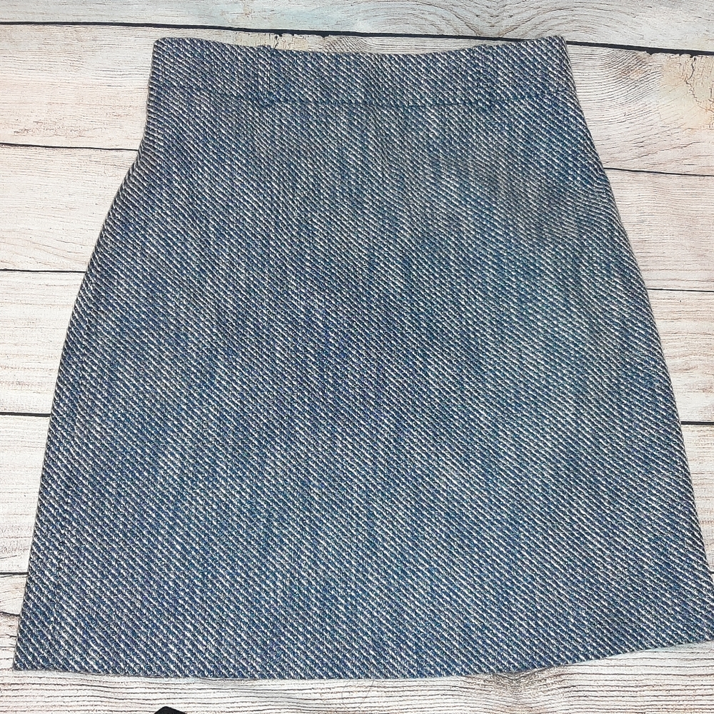 Ann Taylor Blue and White Tweed Skirt Size 6P